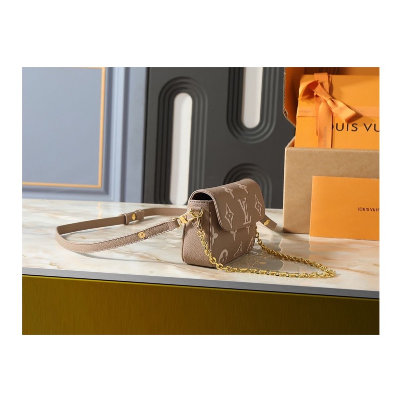 Louis Vuitton Monogram Shoulder Bag