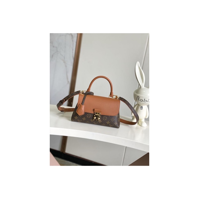 Louis Vuitton Crossbody Bag