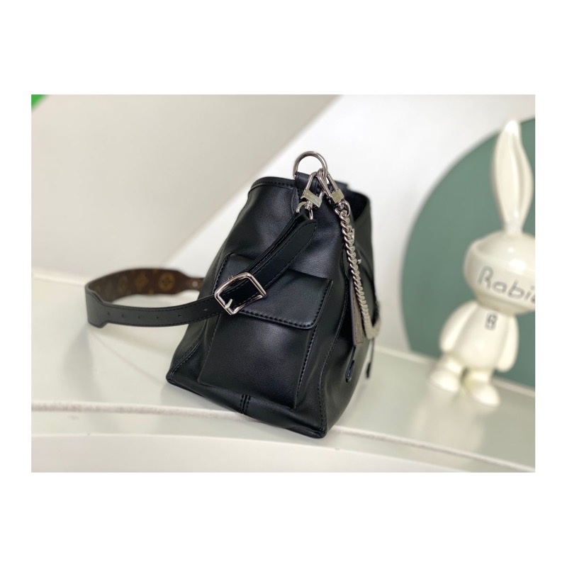 Louis Vuitton Crossbody Bag