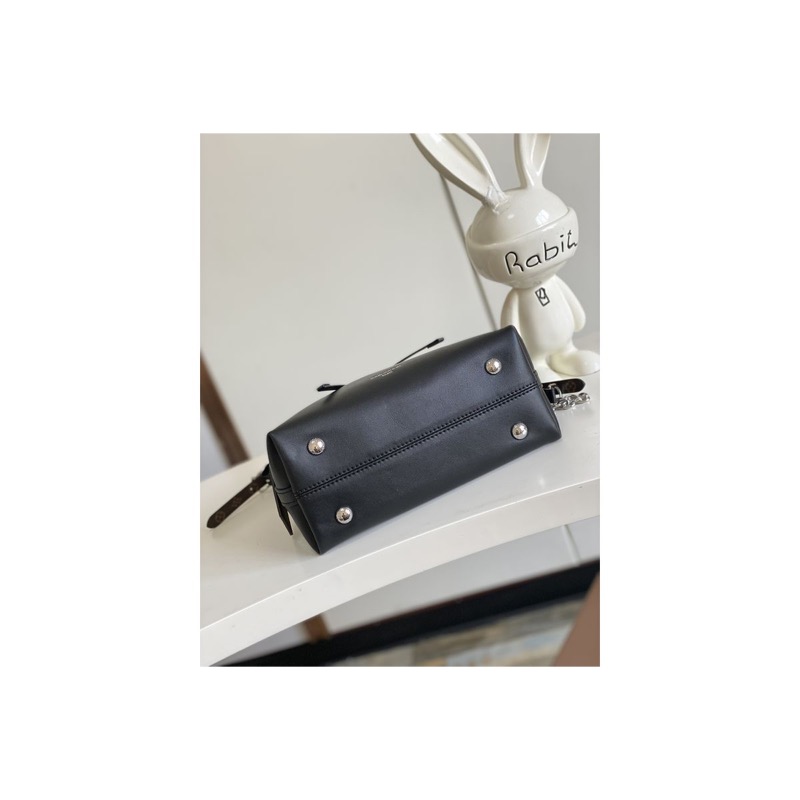 Louis Vuitton Crossbody Bag