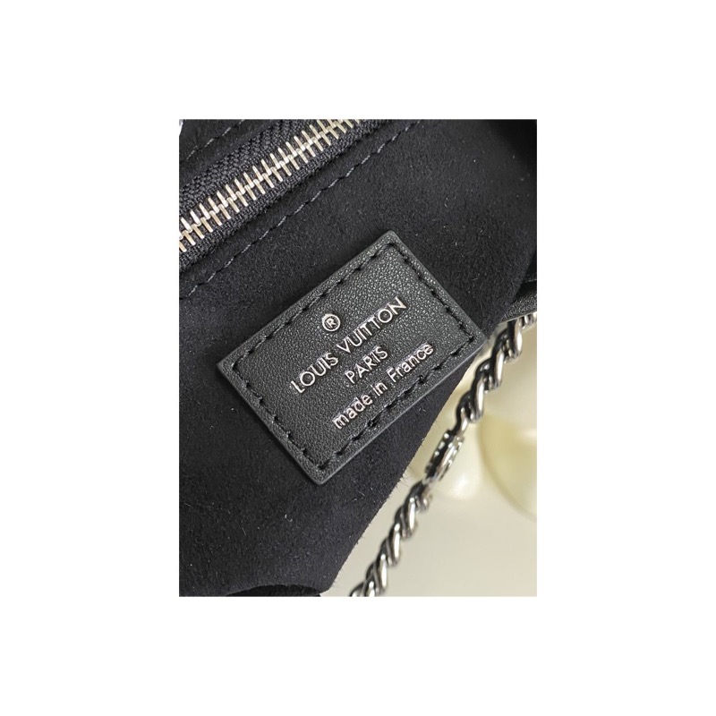 Louis Vuitton Shoulder Bag
