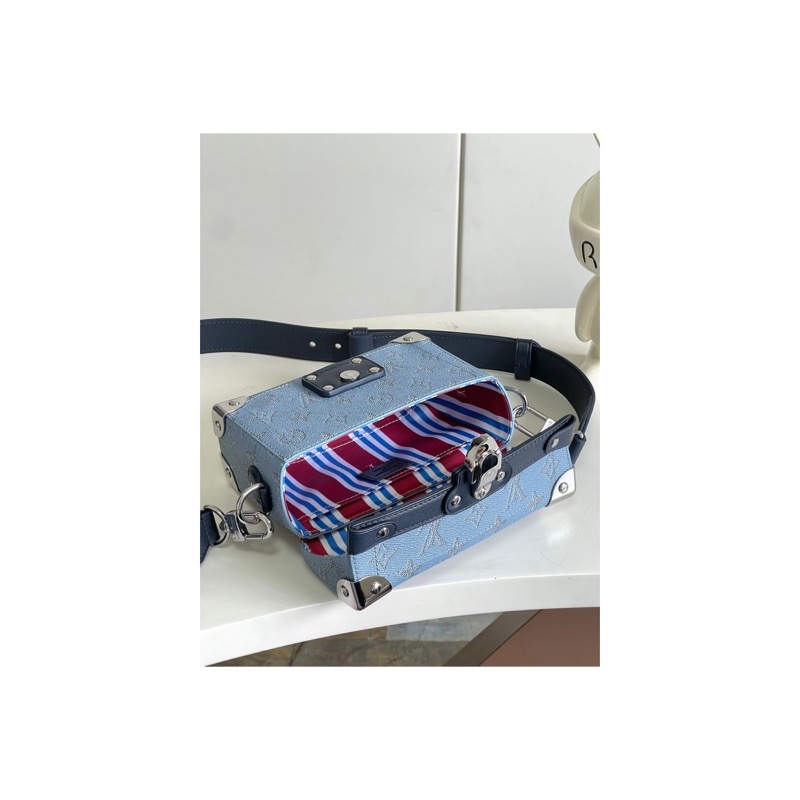 Louis Vuitton Monogram Crossbody Bag