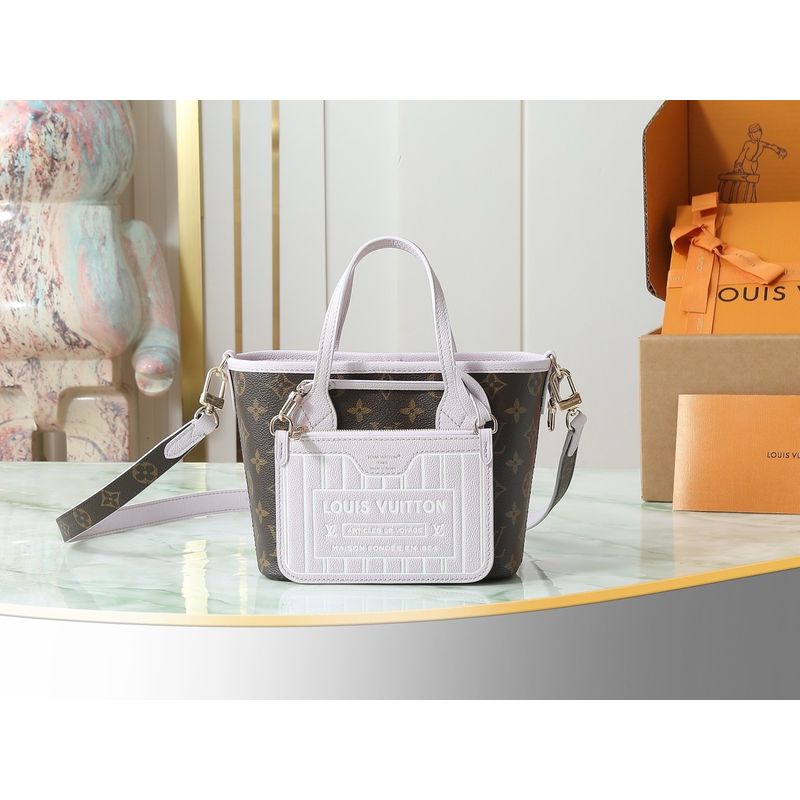 Louis Vuitton Neverfull Bag