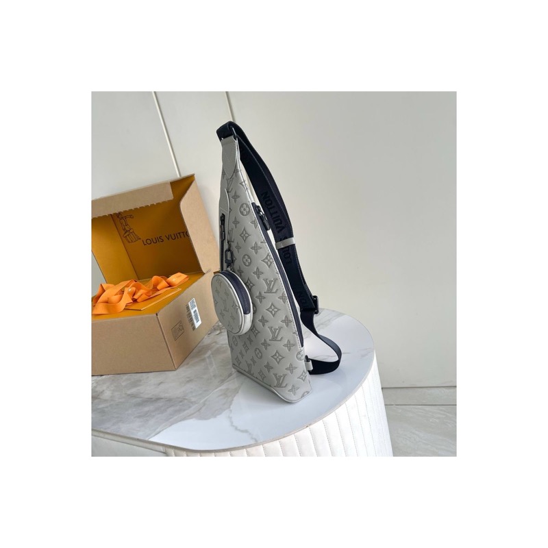 Louis Vuitton Monogram Shoulder Bag