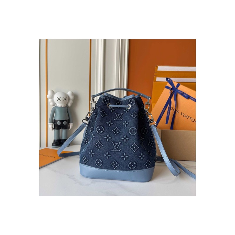 Louis Vuitton Noe Denim Bag