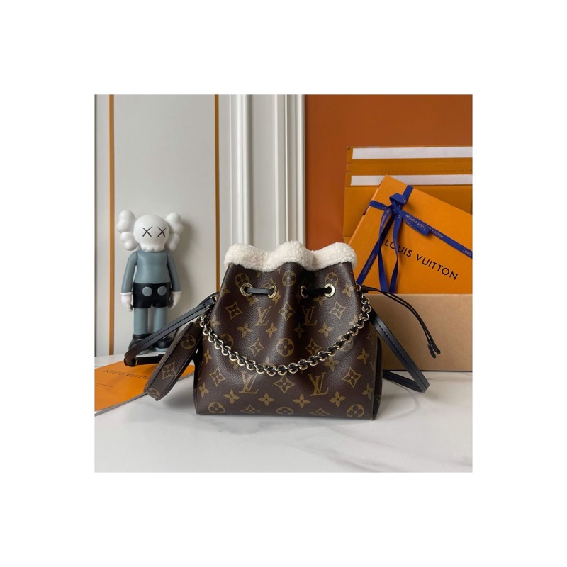 Louis Vuitton Noe Monogram Bag