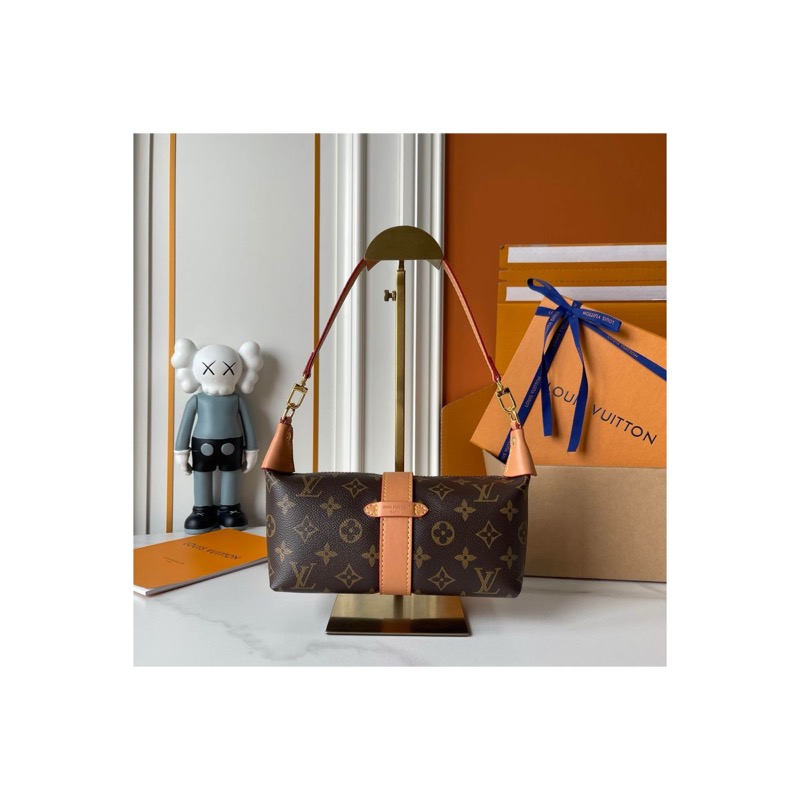 Louis Vuitton Crossbody Bag