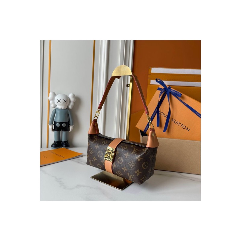Louis Vuitton Crossbody Bag