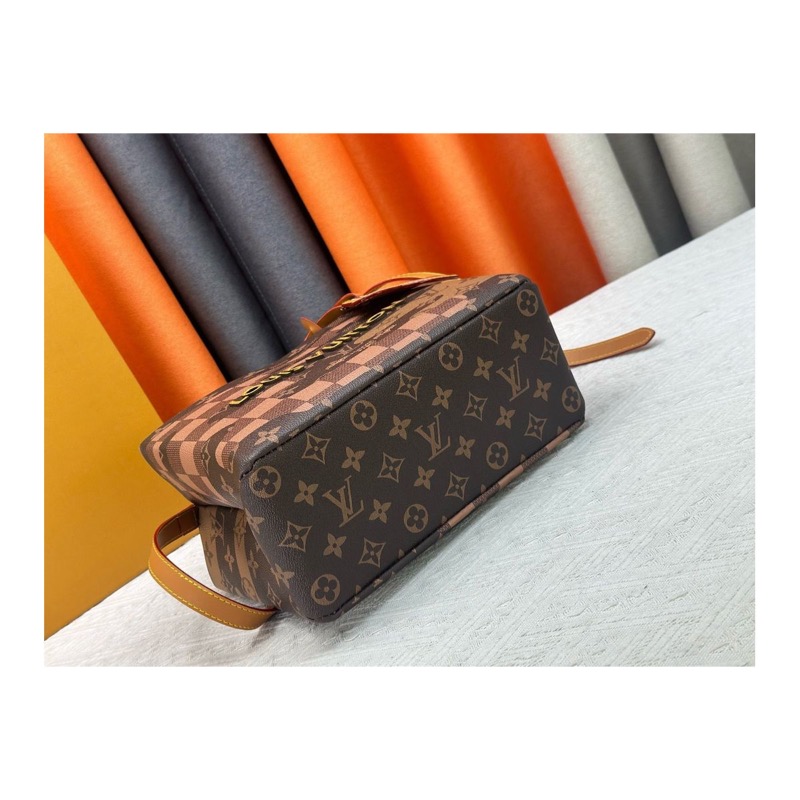 Louis Vuitton Monogram Shoulder Bag