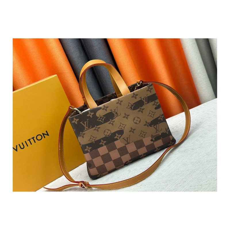Louis Vuitton Monogram Shoulder Bag