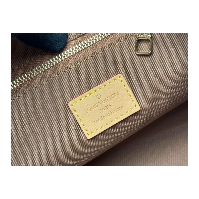 Louis Vuitton Monogram Shoulder Bag