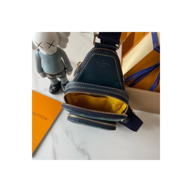 Louis Vuitton Monogram Shoulder Bag