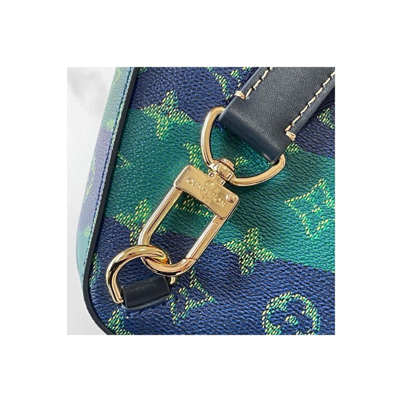 Louis Vuitton Monogram Shoulder Bag