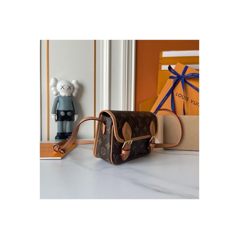 Louis Vuitton Dauphine Bag