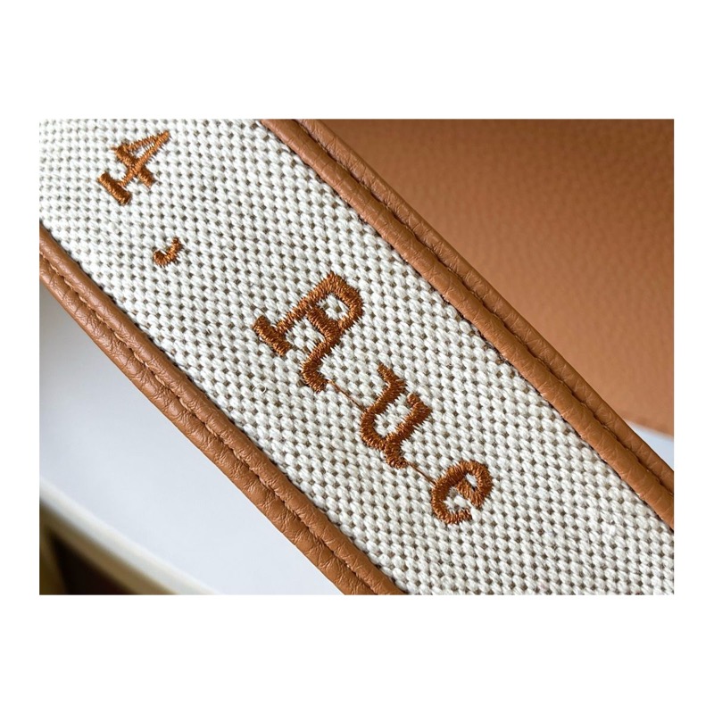 Louis Vuitton Capucines Bag
