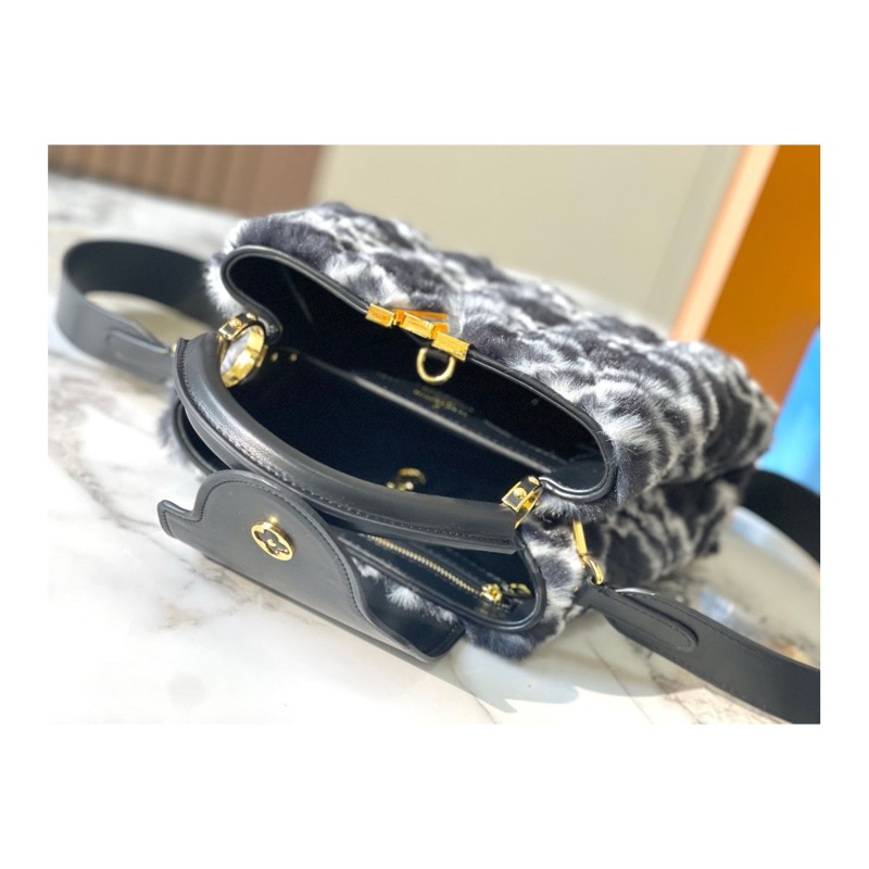 Louis Vuitton Capucines Bag