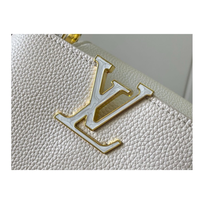 Louis Vuitton Capucines Bag