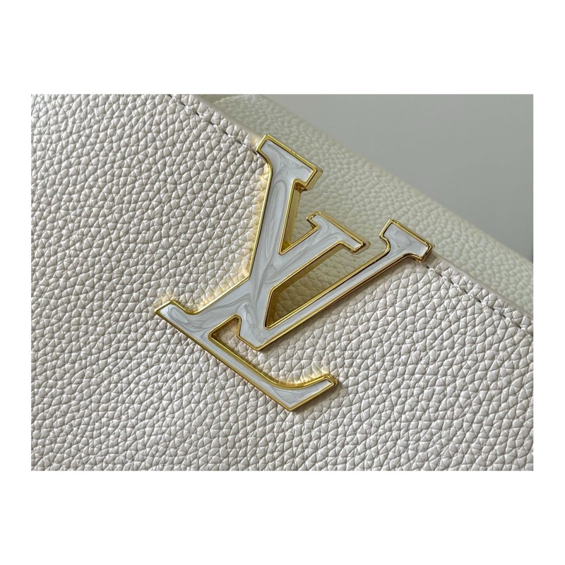 Louis Vuitton Capucines Bag