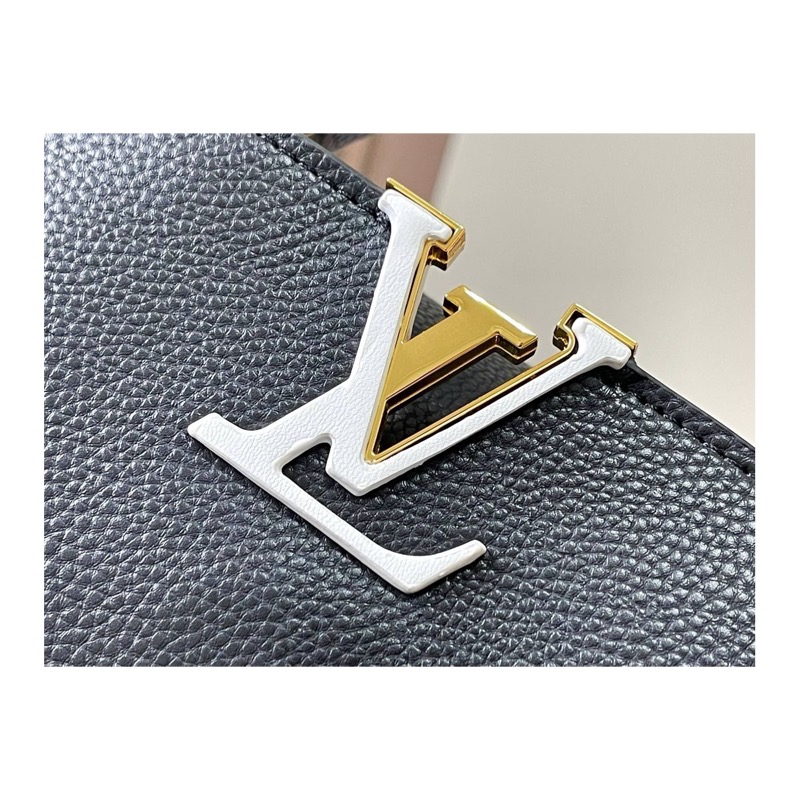 Louis Vuitton Capucines Bag