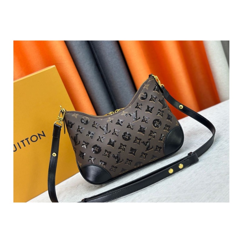 Louis Vuitton Monogram Shoulder Bag