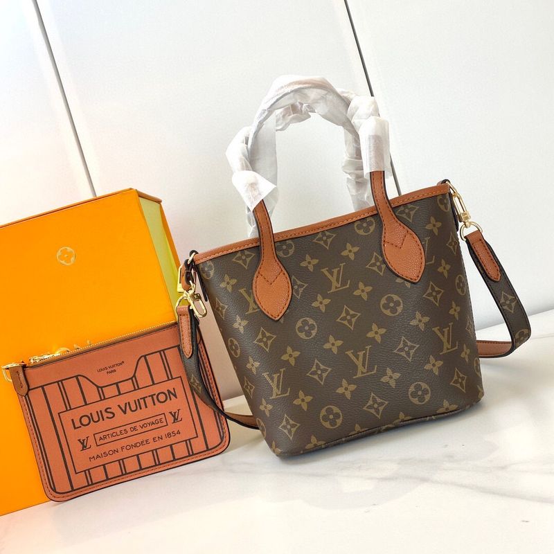 Louis Vuitton Neverfull Monogram Bag