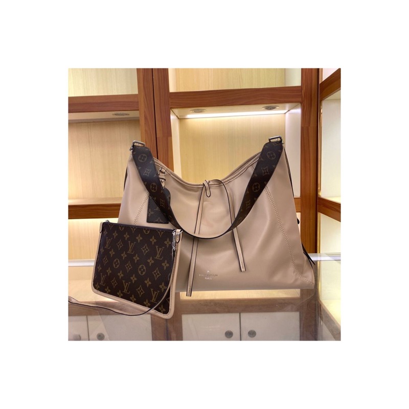 Louis Vuitton Monogram Shoulder Bag