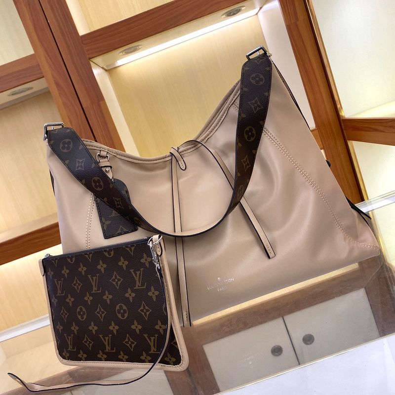 Louis Vuitton Monogram Shoulder Bag