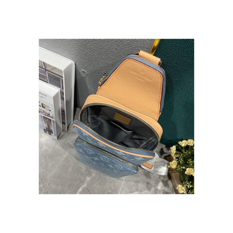 Louis Vuitton Shoulder Bag