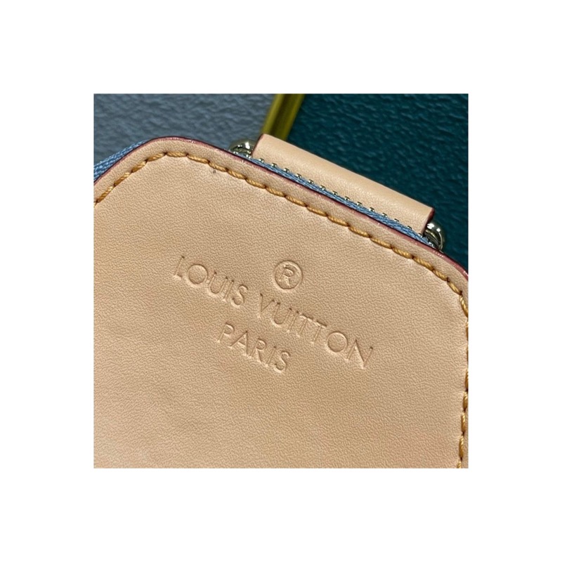 Louis Vuitton Shoulder Bag