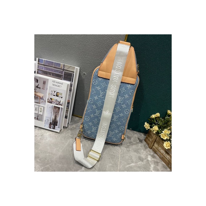 Louis Vuitton Shoulder Bag