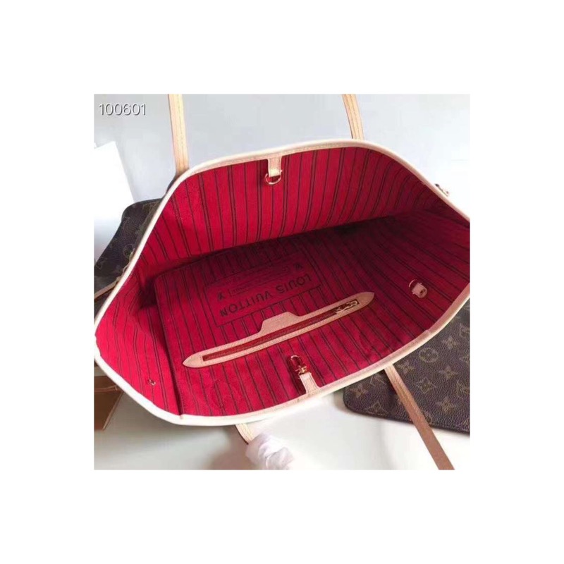 Louis Vuitton Neverfull Monogram Bag