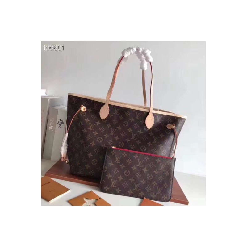 Louis Vuitton Neverfull Monogram Bag