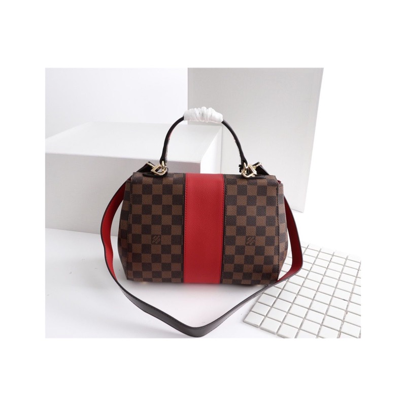 Louis Vuitton Alma Monogram Bag