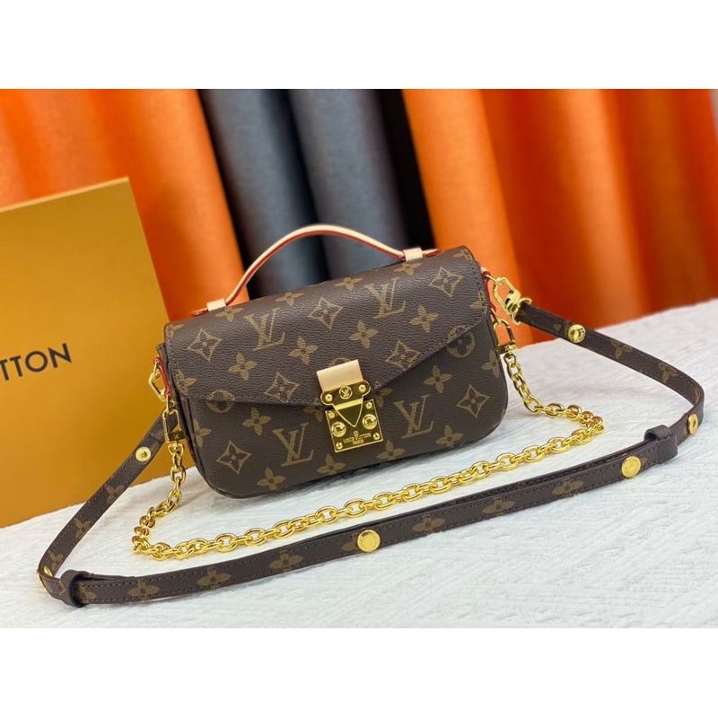 Louis Vuitton Pochette Metis Monogram Bag