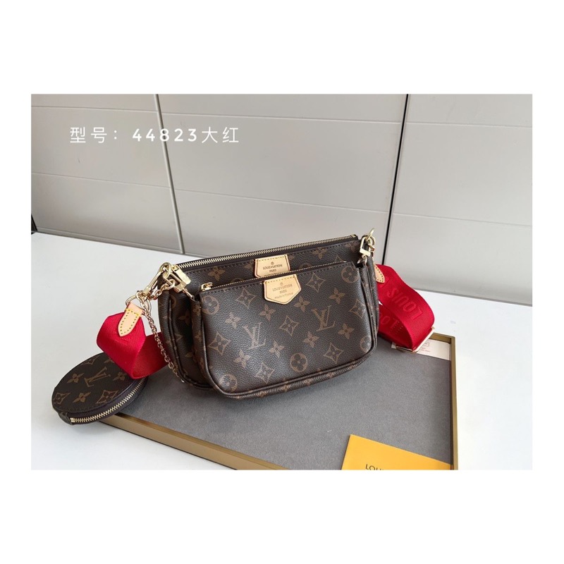 Louis Vuitton Pochette Metis Bag