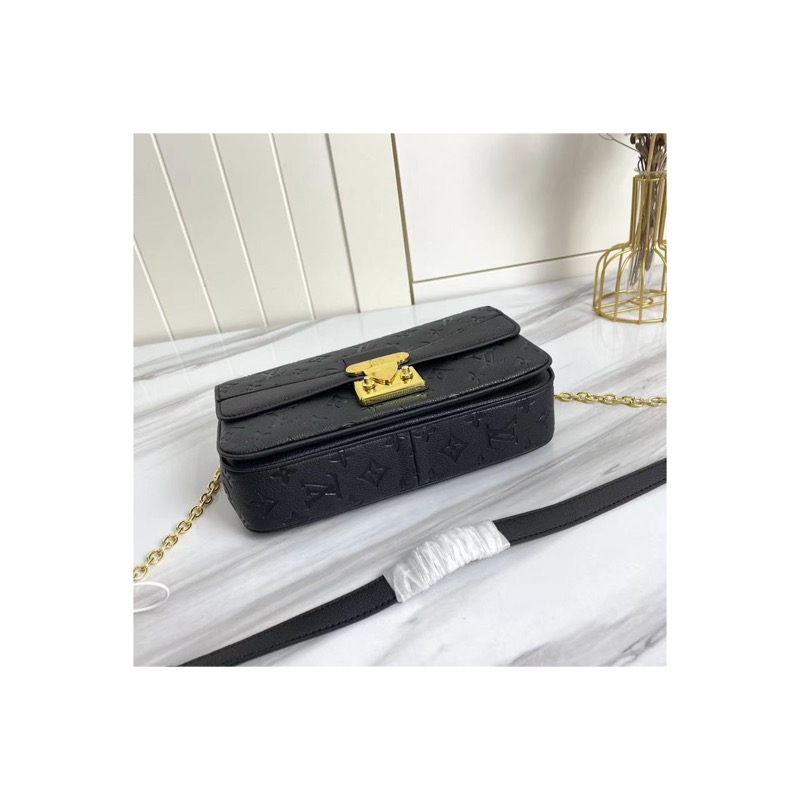 Louis Vuitton Capucines Monogram Bag