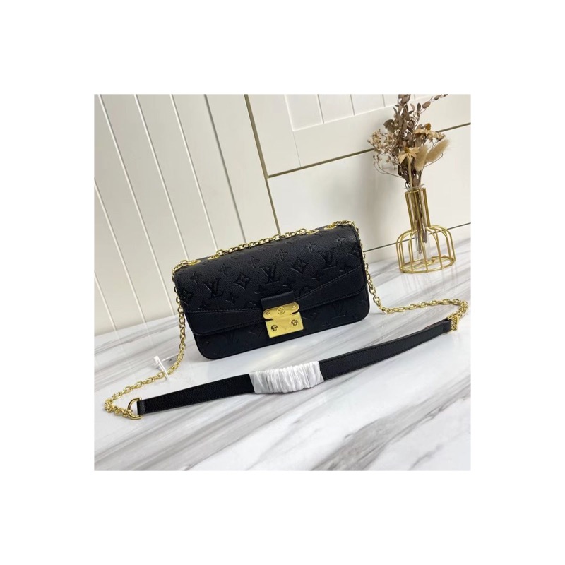 Louis Vuitton Capucines Monogram Bag
