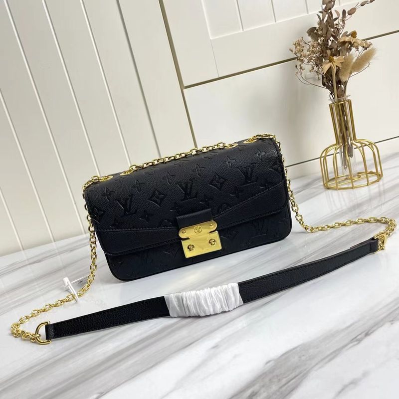 Louis Vuitton Capucines Monogram Bag
