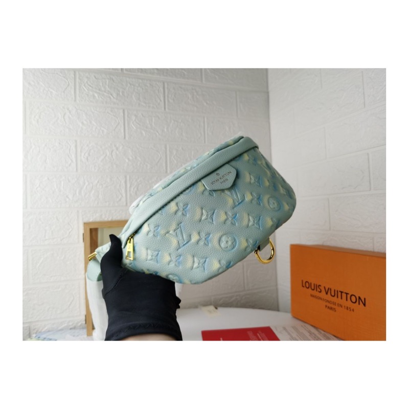 Louis Vuitton Crossbody Bag