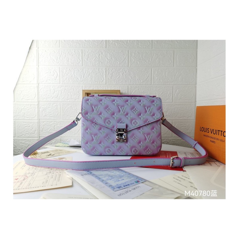 Louis Vuitton Pochette Metis Monogram Bag
