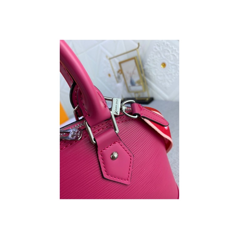 Louis Vuitton Alma Monogram Bag
