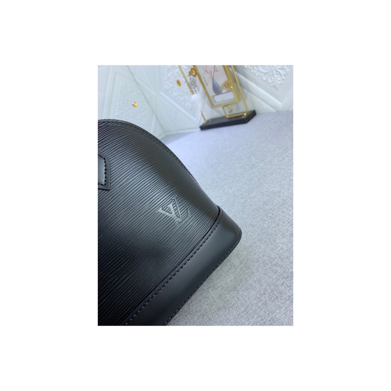 Louis Vuitton Alma Bag