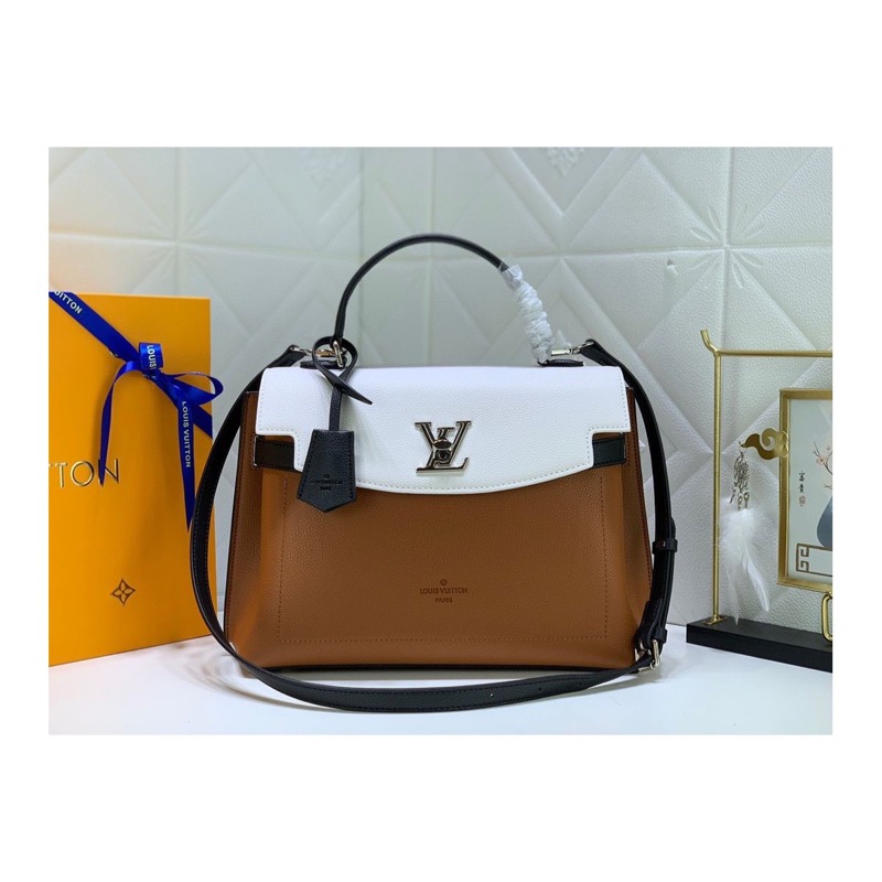 Louis Vuitton Capucines Bag