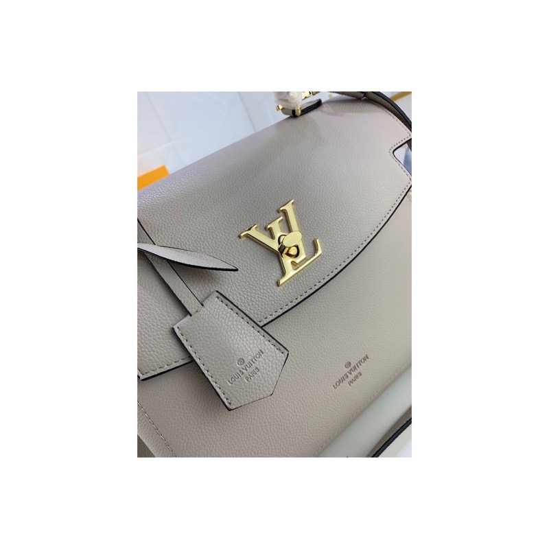 Louis Vuitton Capucines Bag