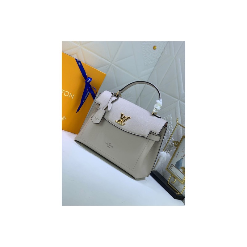 Louis Vuitton Capucines Bag