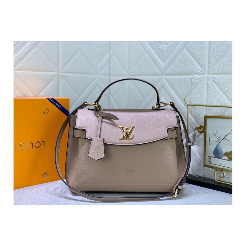 Louis Vuitton Capucines Bag