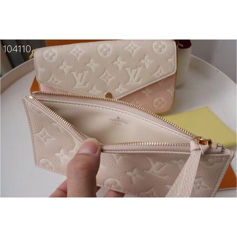 Louis Vuitton Neverfull Monogram Bag