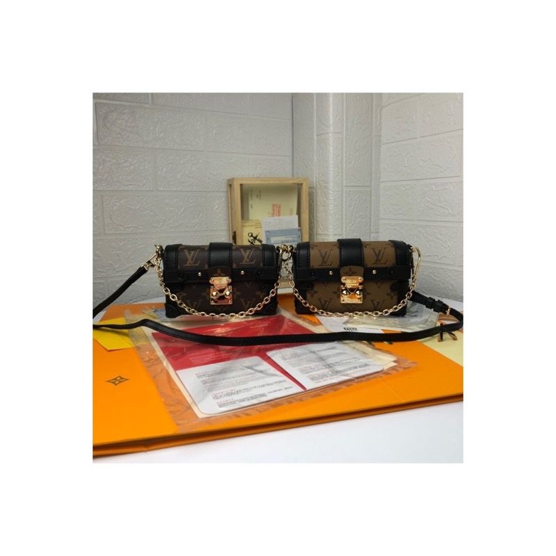 Louis Vuitton Monogram Clutch