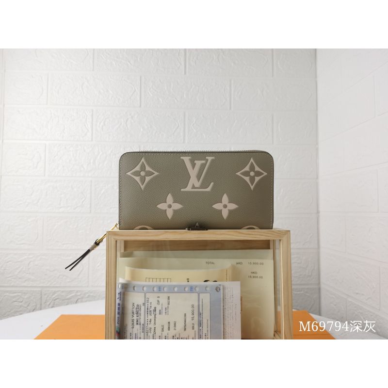 Louis Vuitton Monogram Wallet