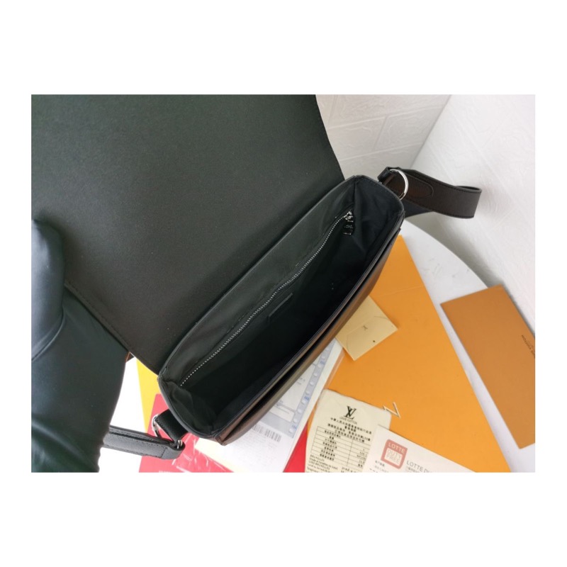Louis Vuitton Shoulder Bag